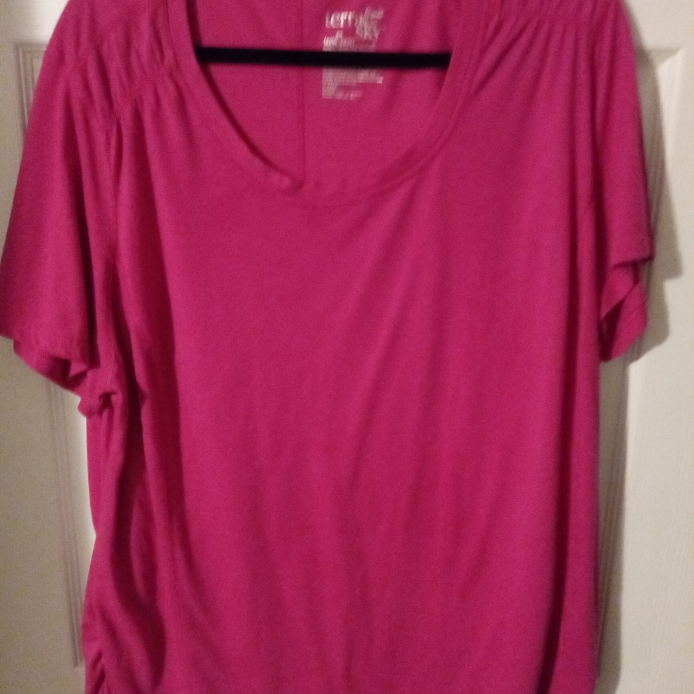 Terra Sky 2X raspberry tee